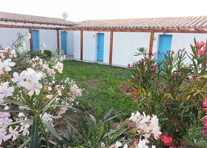 Sa Corti De Sa Perda ゲストハウス ピシーナス