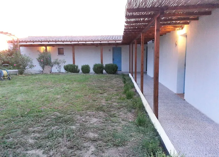 Sa Corti De Sa Perda ゲストハウス 3*