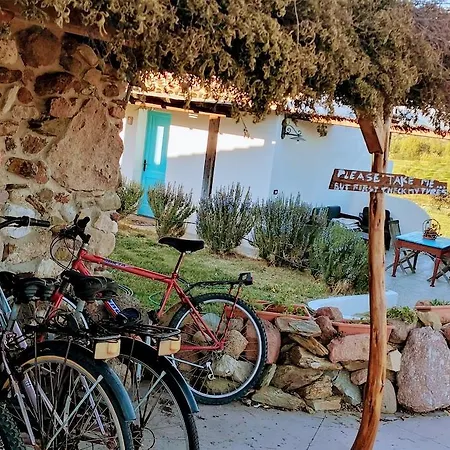 Sa Corti De Sa Perda Piscinas