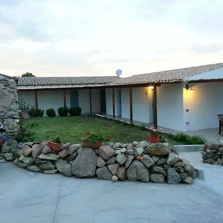 Gasthuis Sa Corti De Sa Perda 3*