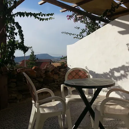 Vendégház Sa Corti De Sa Perda