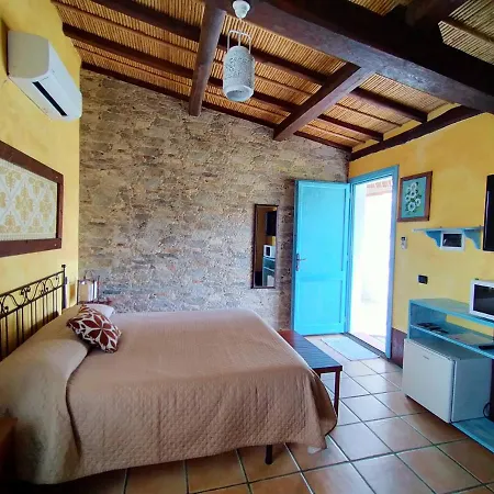 Konukevi Sa Corti De Sa Perda 3*