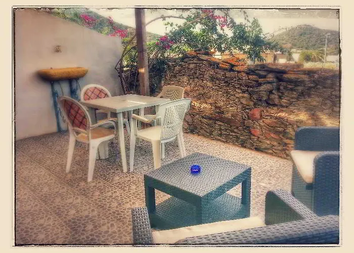 Гостевой дом Sa Corti De Sa Perda 3*